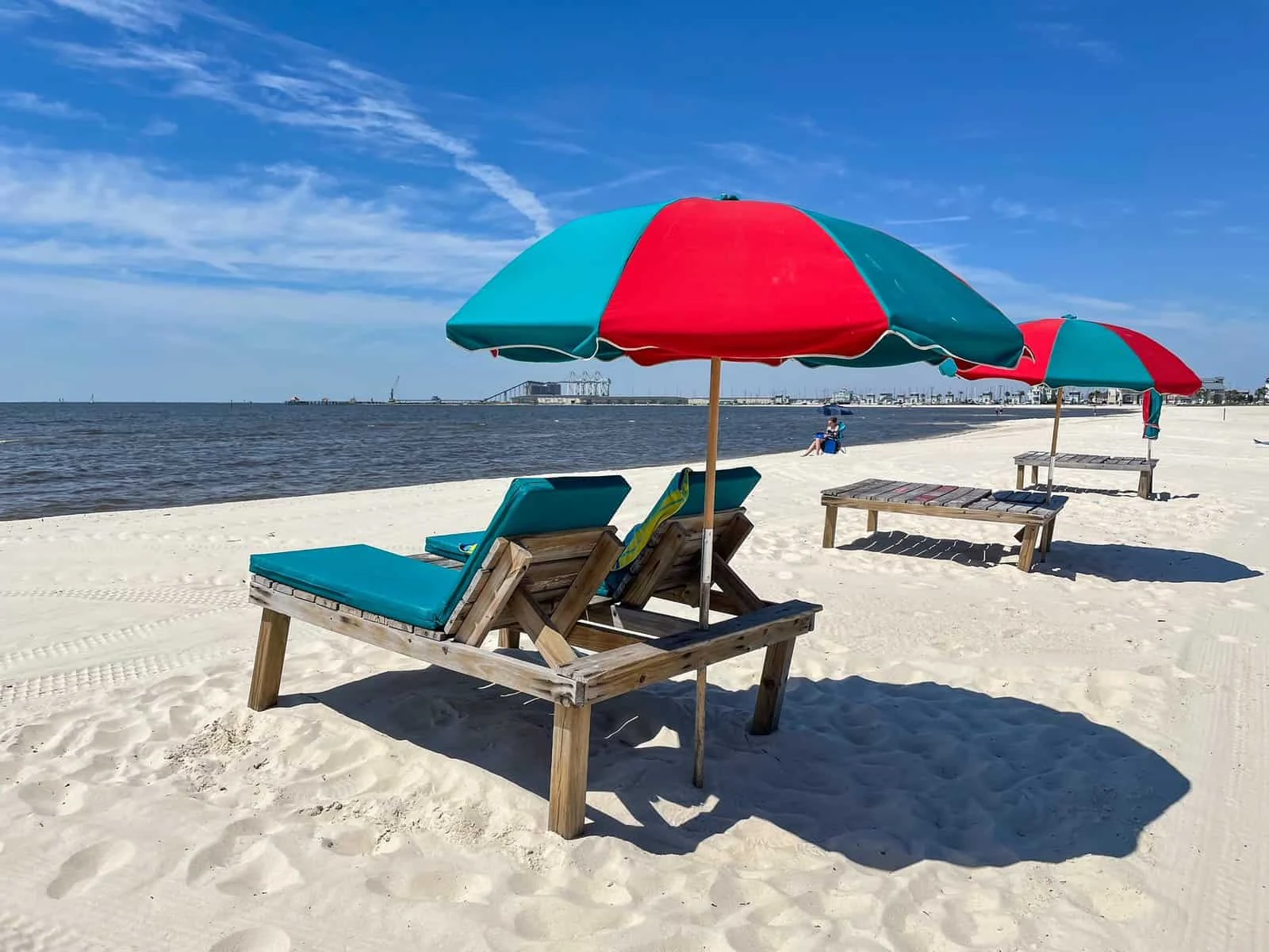 Commercial roof maintenance in Gulfport